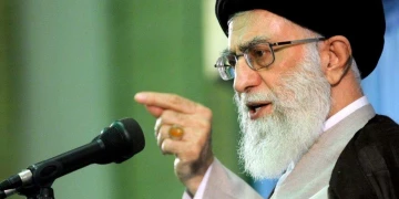 گزیده‌ای از رهنمود‌های رهبری پیرامون اقتصاد مقاومتی و دانش بنیان