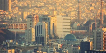 ضرورت بهره گیری از نگاه اسلامی- ایرانی در معماری شهری